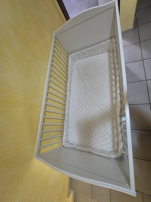 Culle: Vendo culla – Usato da Cadenazzo venduto da cal_c82p