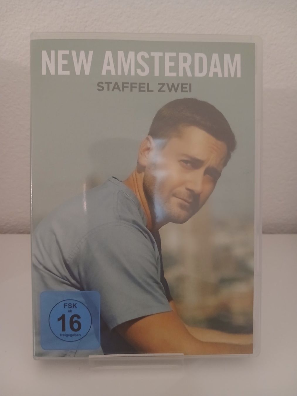Tous les DVDs: New Amsterdam-die komplette 2.Staffel – D'occasion à St. Margrethen SG par SamusAran