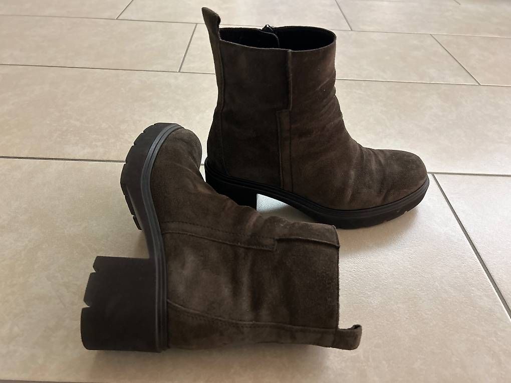 Gabor Scarpe da donna: Gabor Stiefelette Gr.6.5(39,5) – Usato da Wolhusen venduto da STUR11