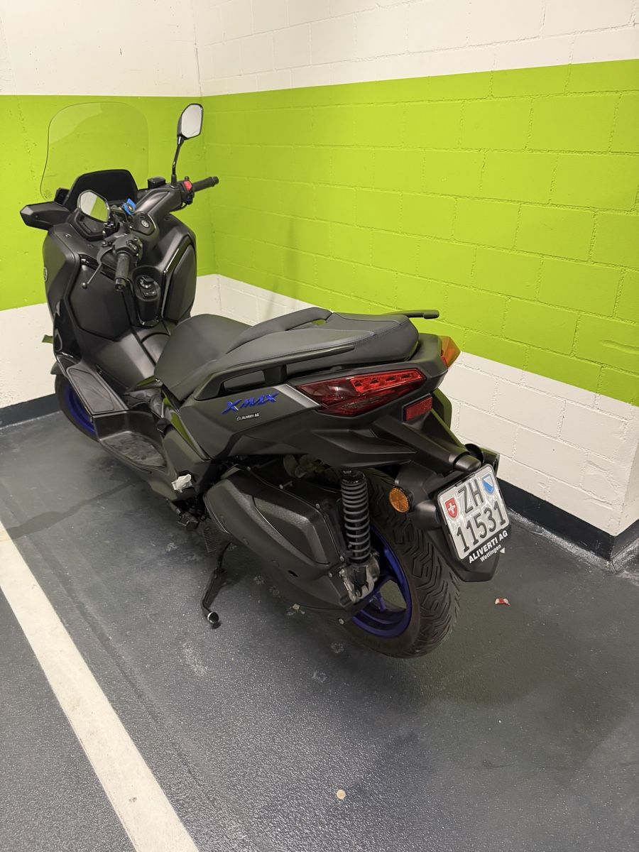 Yamaha Strasse: Yamaha Xmax 300 2025 – Gebraucht aus Geroldswil von gle_vz6v 2
