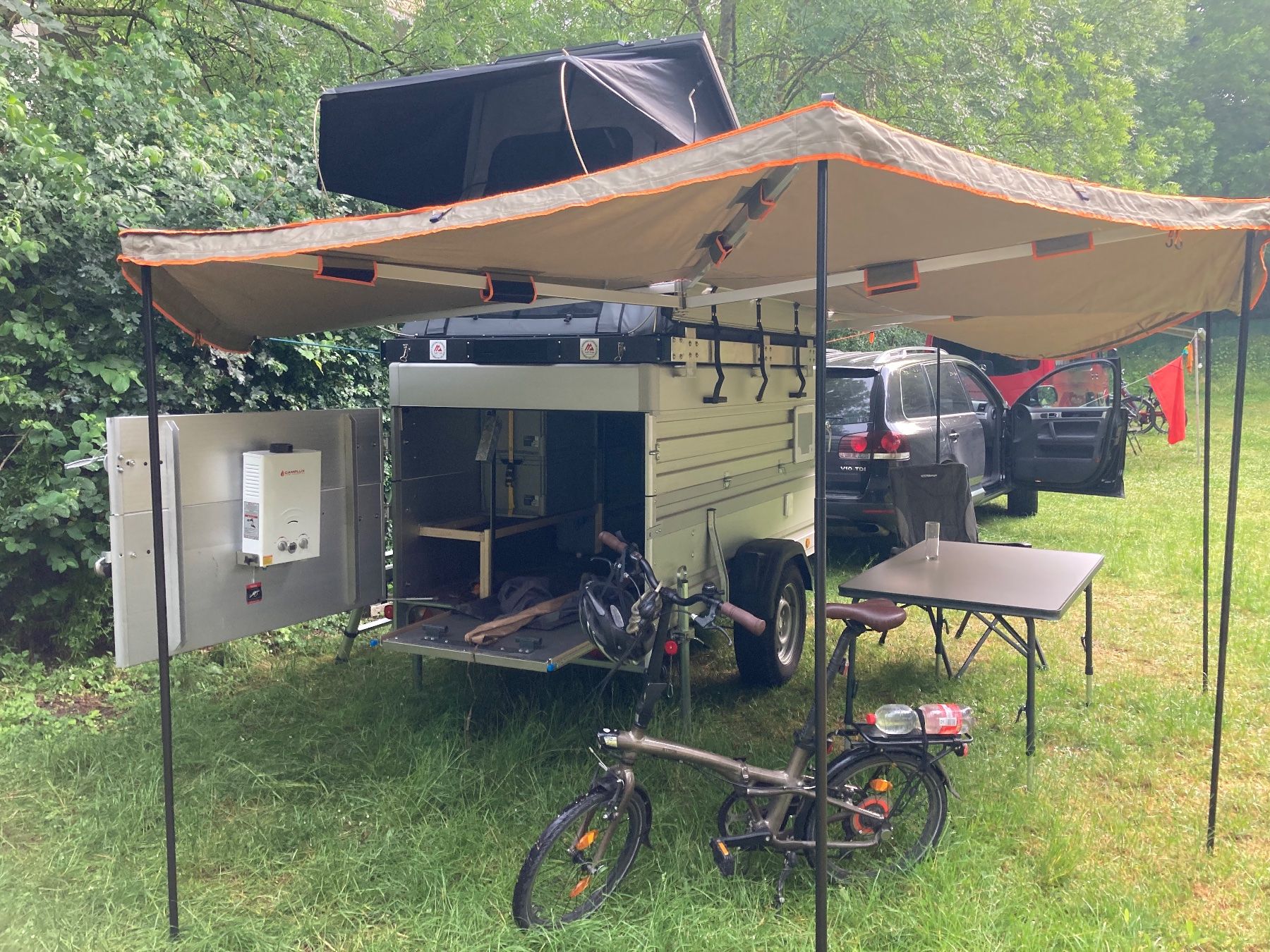 Rimorchi: Adventure-Dachzeltanhänger – Usato da Waldkirch venduto da rus_z8qd 5