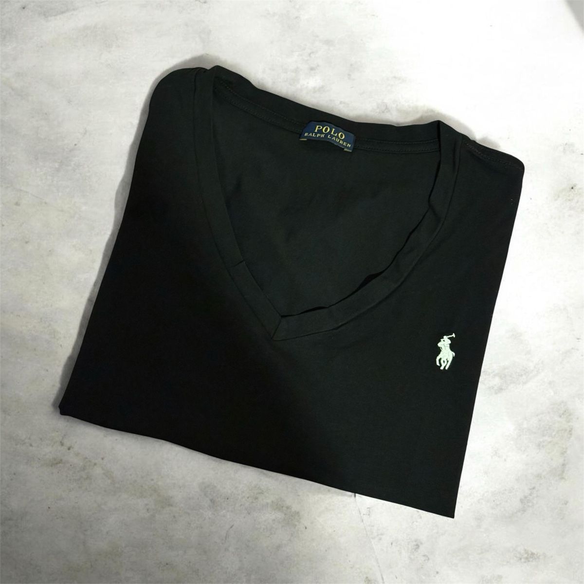 Ralph Lauren T-shirt: T-Shirt Ralph Lauren – Nuovo (secondo la descrizione) da Châtel-St-Denis venduto da Montclair_Swiss
