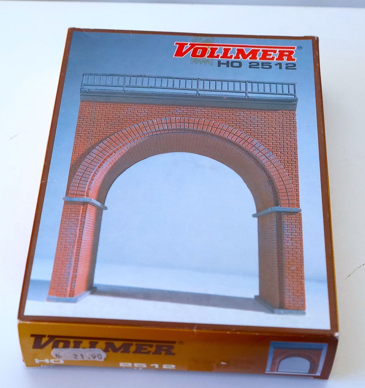 Modellini di ferrovie: VOLLMER VIADUKT HO N°2512 – Nuovo e nell'imballaggio originale da Ipsach venduto da locky55