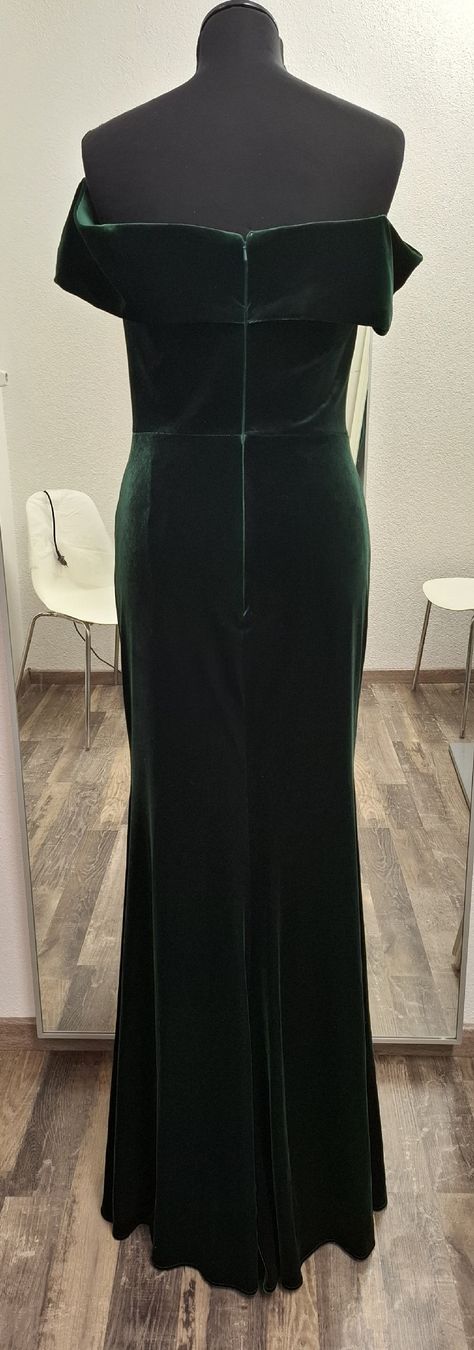 Robes: Green Kleid  – Neuf (Voir description) à Uster par VMT. 6