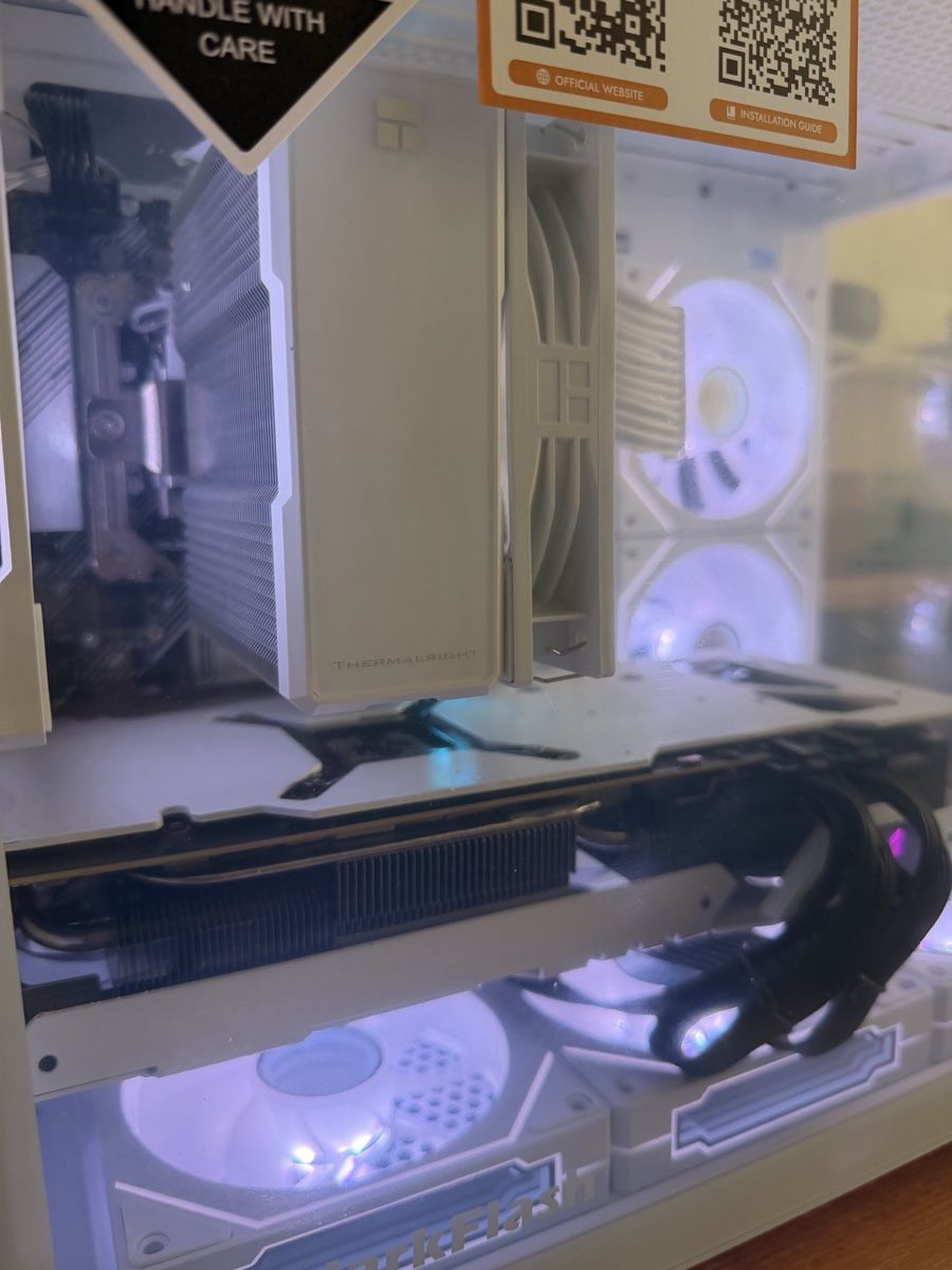 PCs: Pc Gamer blanc – D'occasion à Biel/Bienne par t_a13x 4