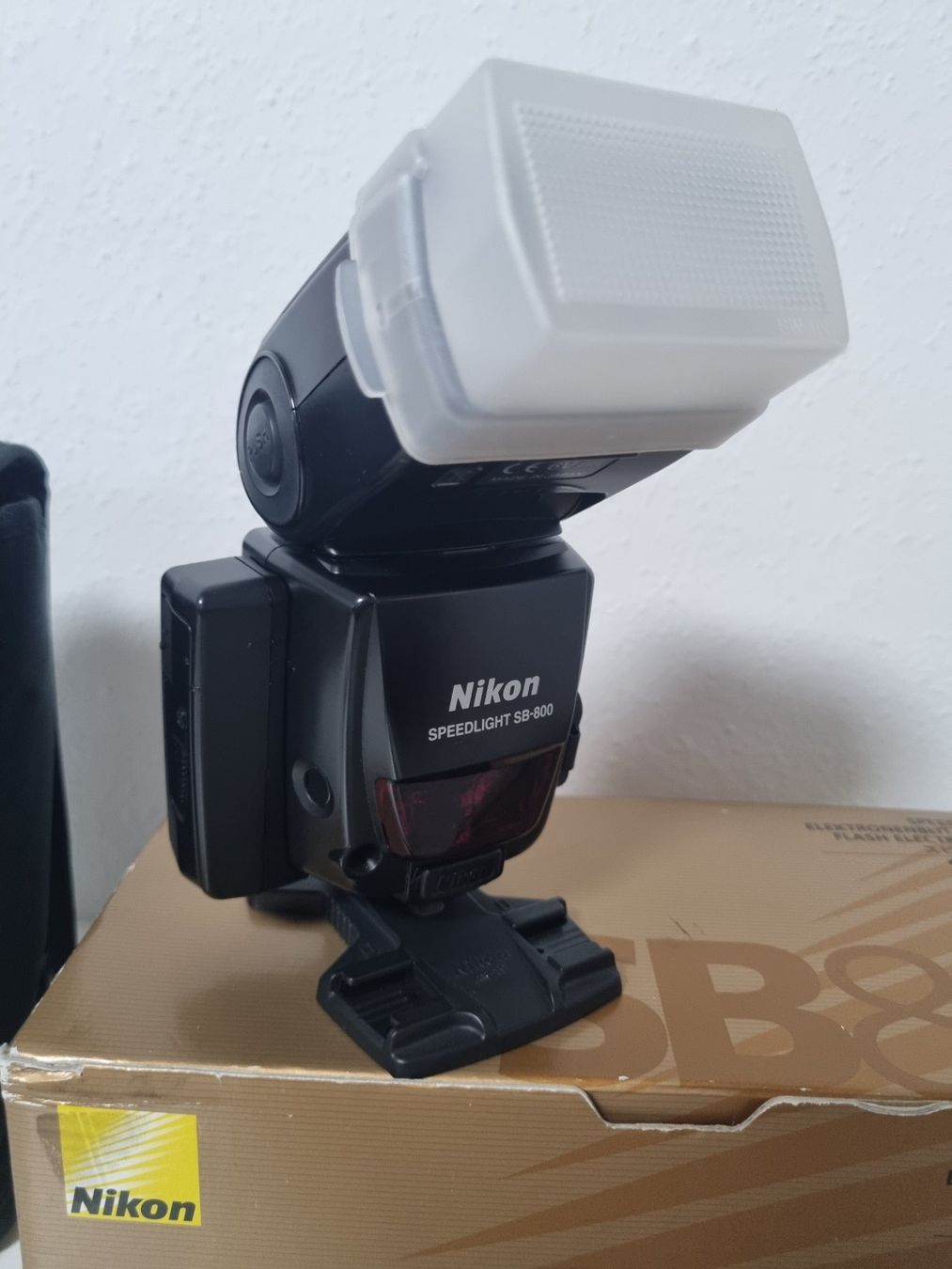Nikon Blitze: Nikon Speedlight Blitzgerät SB-800 – Gebraucht aus Rhäzüns von D-VA 2