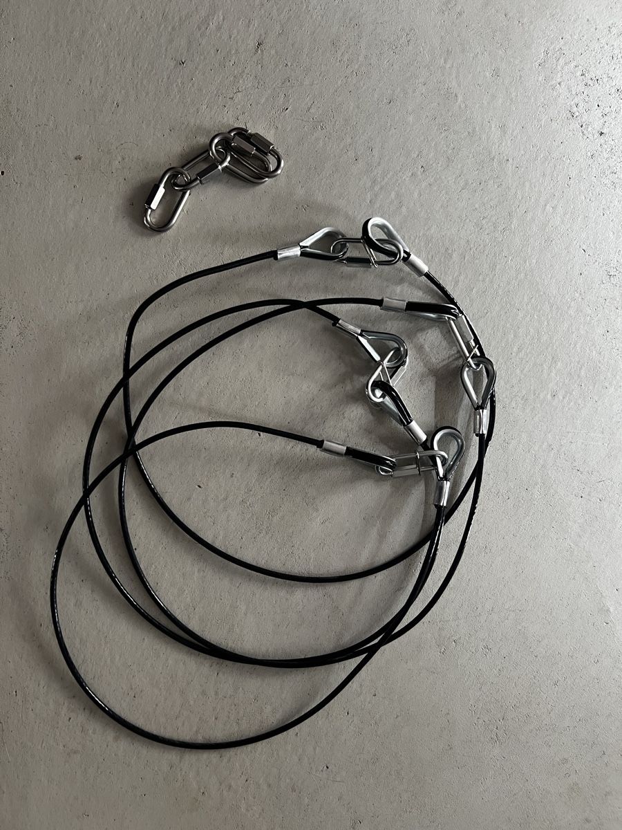 Tutti gli attrezzi: BeamZ Safety cables + screw carabiners – Nuovo (secondo la descrizione) da Zürich venduto da Soudeh_Alice 1
