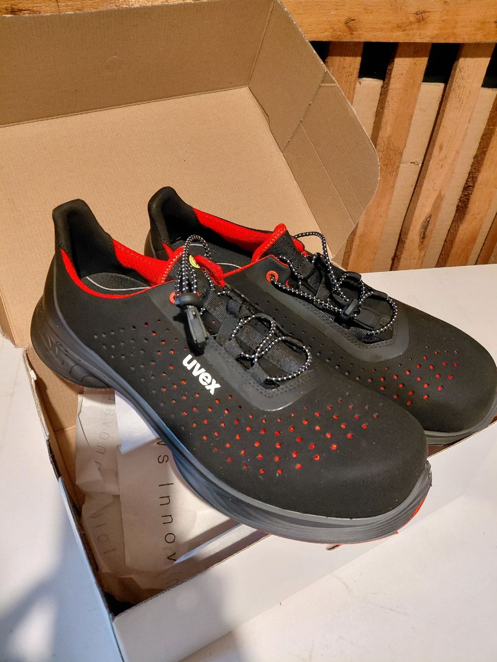 Uvex Scarpe da uomo: Sicherheitsschuh S1 – Nuovo e nell'imballaggio originale da Burgdorf venduto da Naibaf84