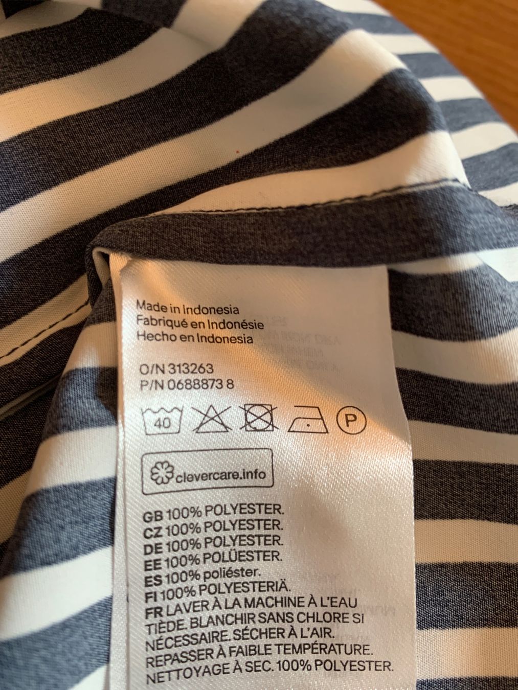 H&M Blusen: Jolie chemise rayée H&M taille 32 – Gebraucht aus MEYRIN von Gwendo10 3