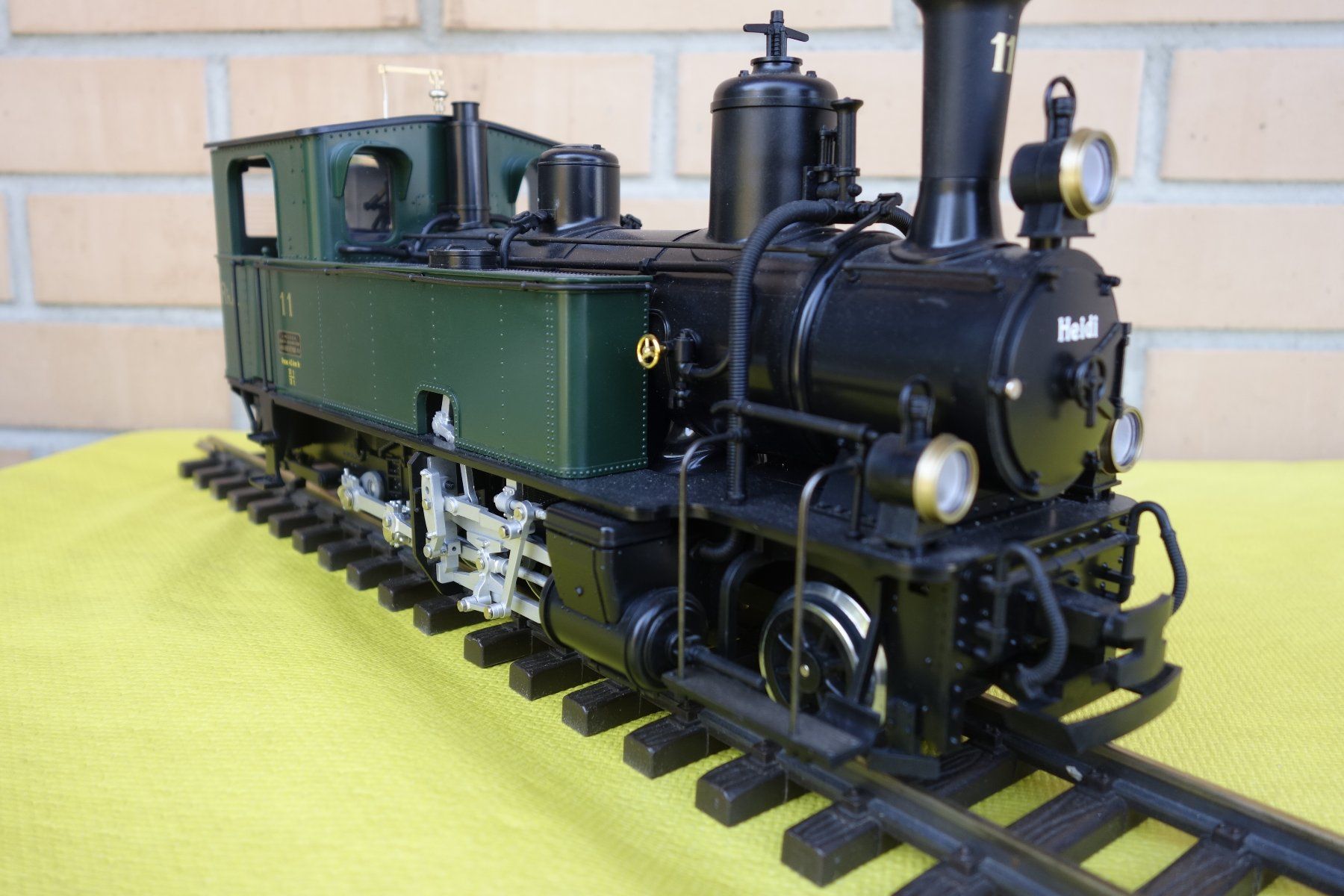 LGB Modellini di ferrovie: Rh.B Dampflok LGB 20271 Heidi digital Massoth – Usato da Kappelen venduto da Somsom02