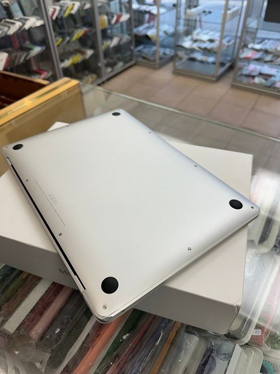 MACBOOK AIR 13" M1 OVP MIT 8 MONATE GARANTIE AKKU 100!!! Kaufen auf Ricardo
