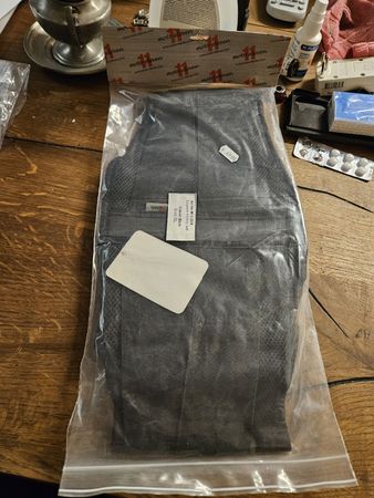 Moto Eleven Lugano Nierengurt, Schwarz, Neu, Grösse XL (E)