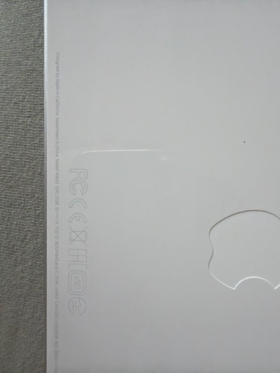 Apple Tastiere: Apple Magic Keyboard (Tastatur)  – Usato da Luzern venduto da jen_z22 2