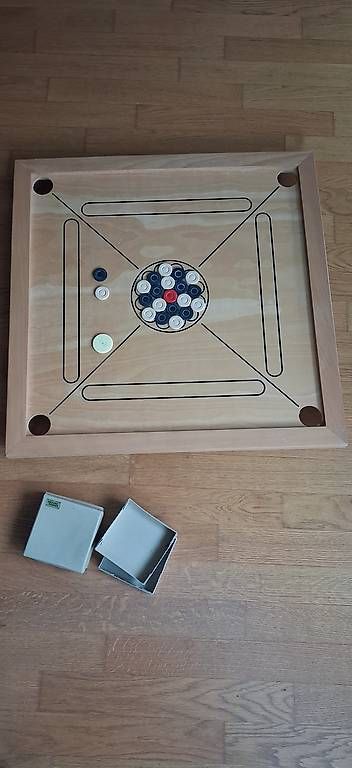 Spiele: Carambole inkl Spielsteine – Gebraucht aus Aeschiried von bea_58vd