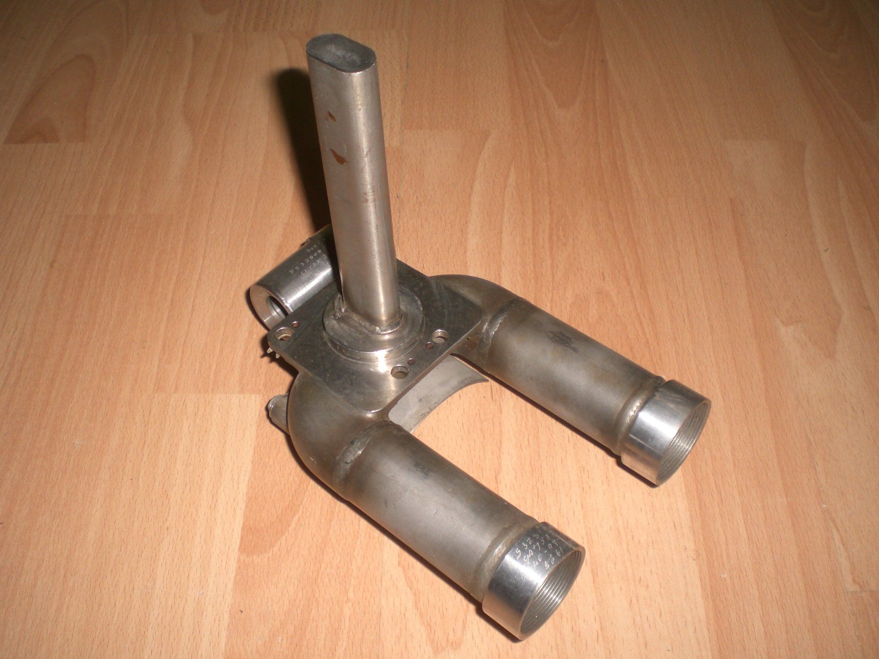 Misurare: Startergehäuse BL-64 Bloodhound – Usato da Grellingen venduto da Neuron67 1