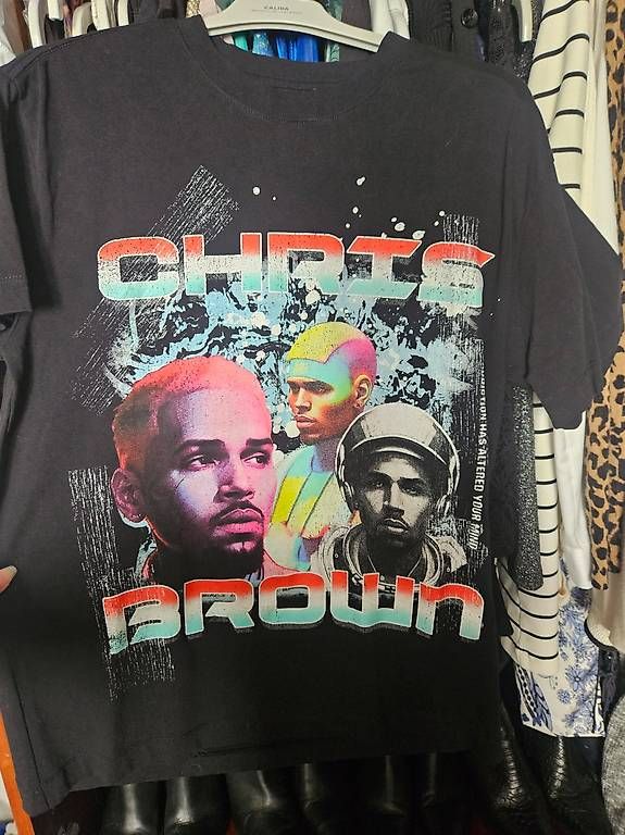 T-Shirts: Chris Brown T-Shirt – Gebraucht aus Frauenfeld von Jewells-Child