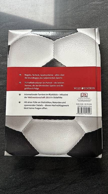 Livres: Fussball Buch – D'occasion à Veltheim AG par KimiSinger 1