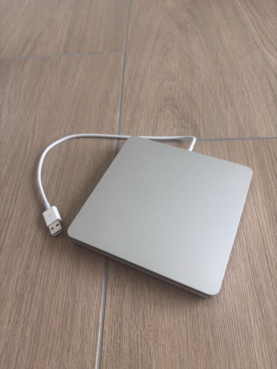 Apple Lettore multimediale & Streamer: USB SuperDrive – Usato da Au SG venduto da Sjardim 2