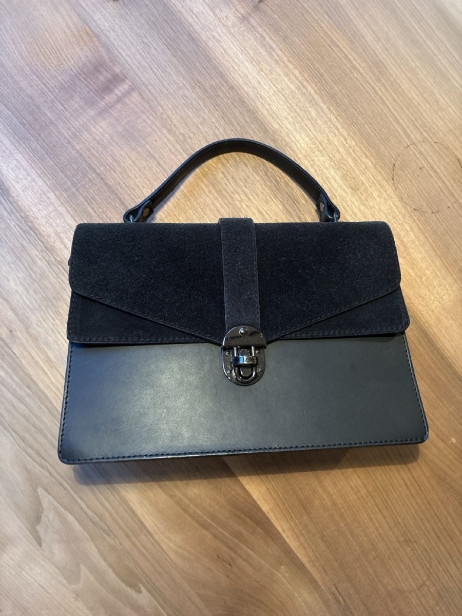Borse da donna: Handbag black suede and leather – Usato da Zürich venduto da Asybb 1