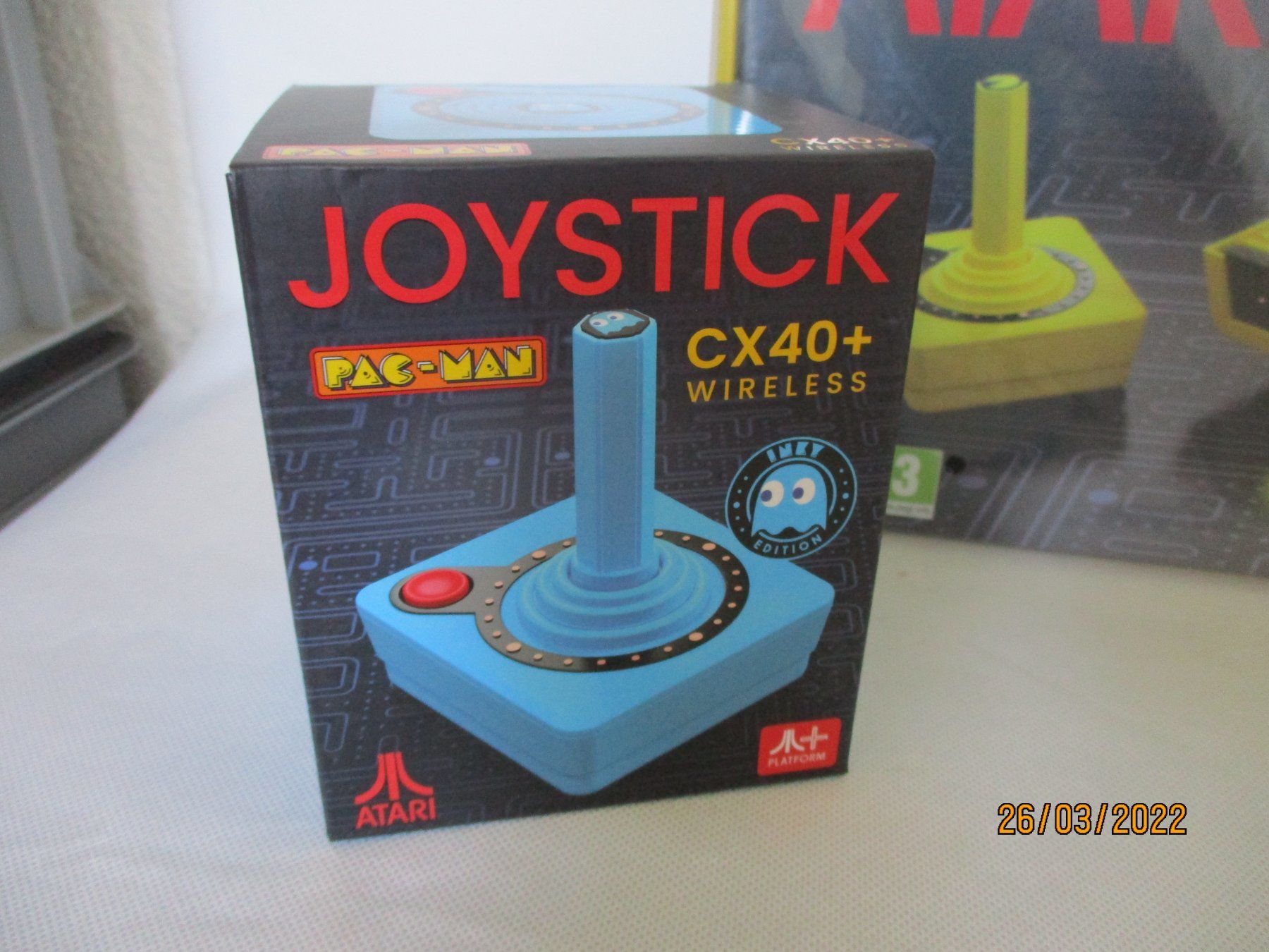 Atari Console: Atari 2600+ Pac-Man Edition & 2 Controller – Nuovo e nell'imballaggio originale da Liestal venduto da Disc-Point 2