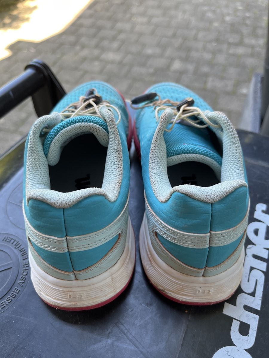 Wilson Scarpe per ragazzi: Wilson Kinder Tennisschuh Gr. 33 – Usato da Brütten venduto da Aerox82 3