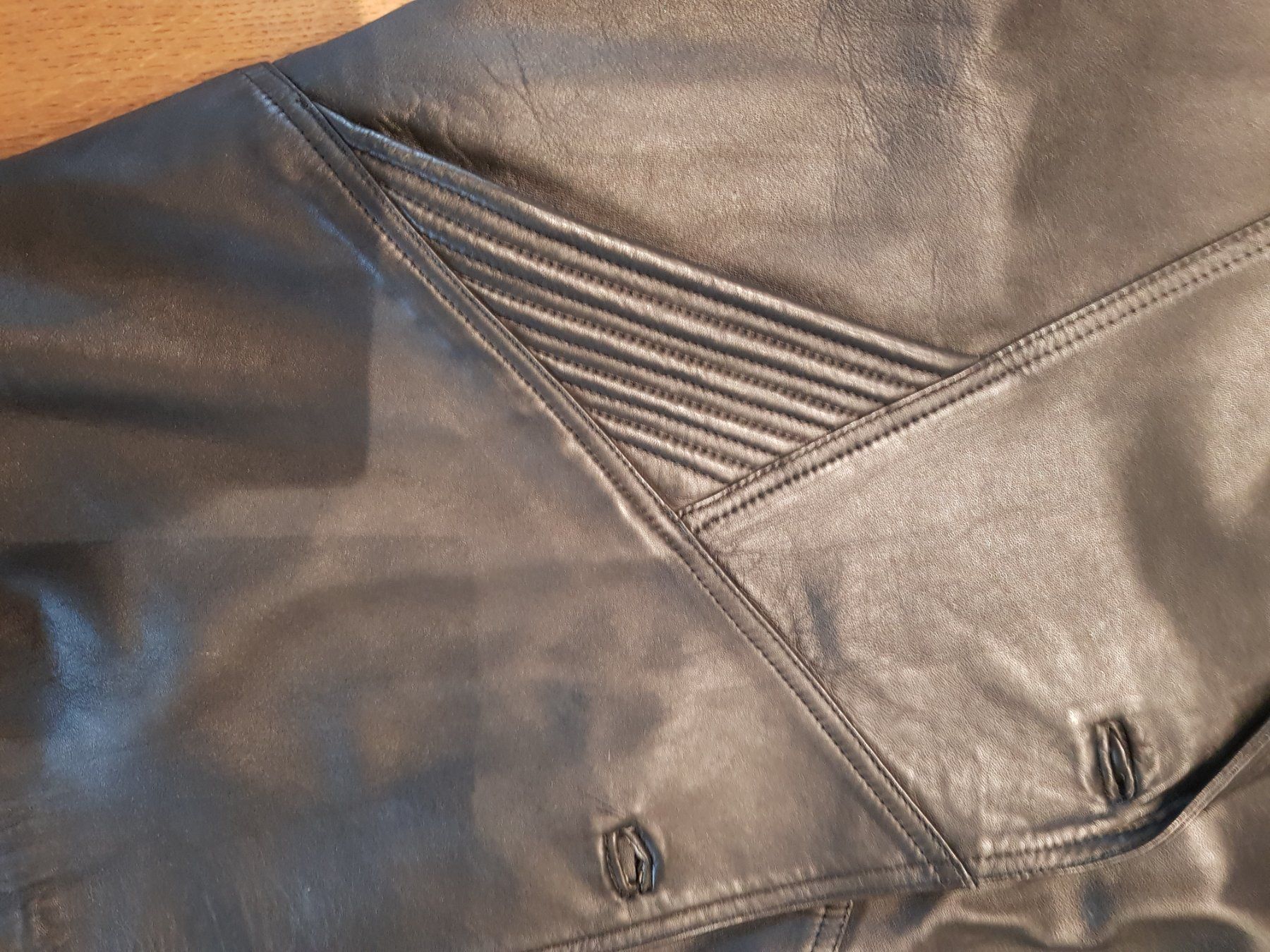 Giacche: Lederjacke Damen – Usato da Dotnacht venduto da habusch 2