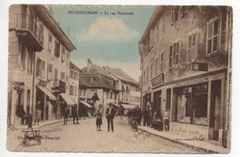 ST. GINGOLPH La rue nationale animée