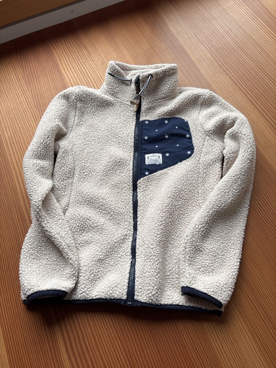 Protest Giacche: Kuschelige Fleecejacke von Protest, Grösse 152 – Usato da Bubikon venduto da Andi230