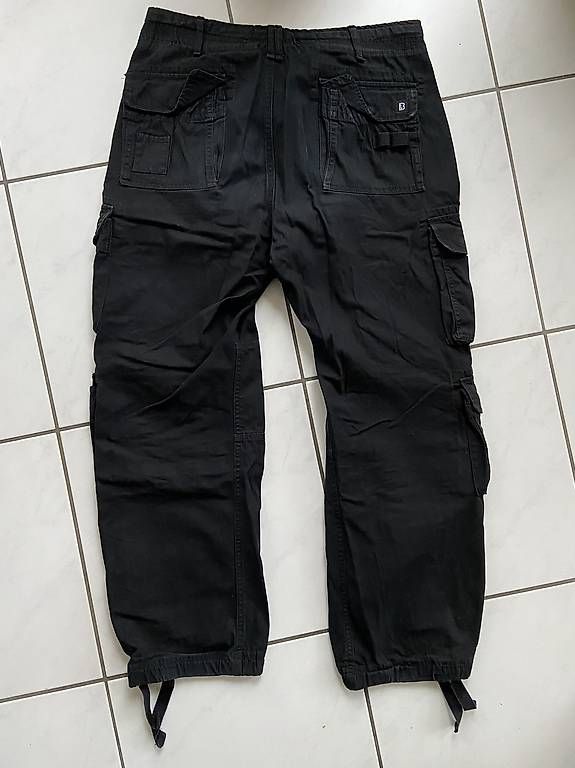 Pantaloni: Brandit Cargo Hose, Schwarz – Usato da Staufen venduto da Shapi 3
