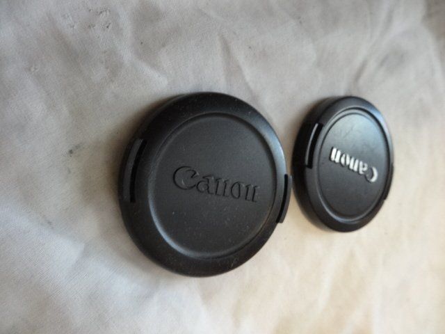 Canon Fotocamera: 2 CANON LENS FORNE DECKEL.SCHÖN.58MM – Usato da zürich venduto da ahmad01
