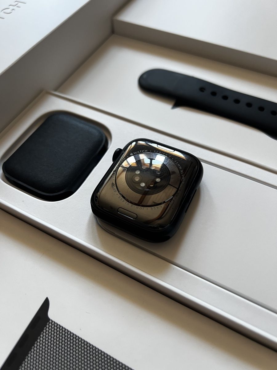 Apple Smartwatch: Apple Watch Series 7, 45 mm, Midnight Aluminium, GPS + Cellu – D'occasion à Boll par Onesto91 5