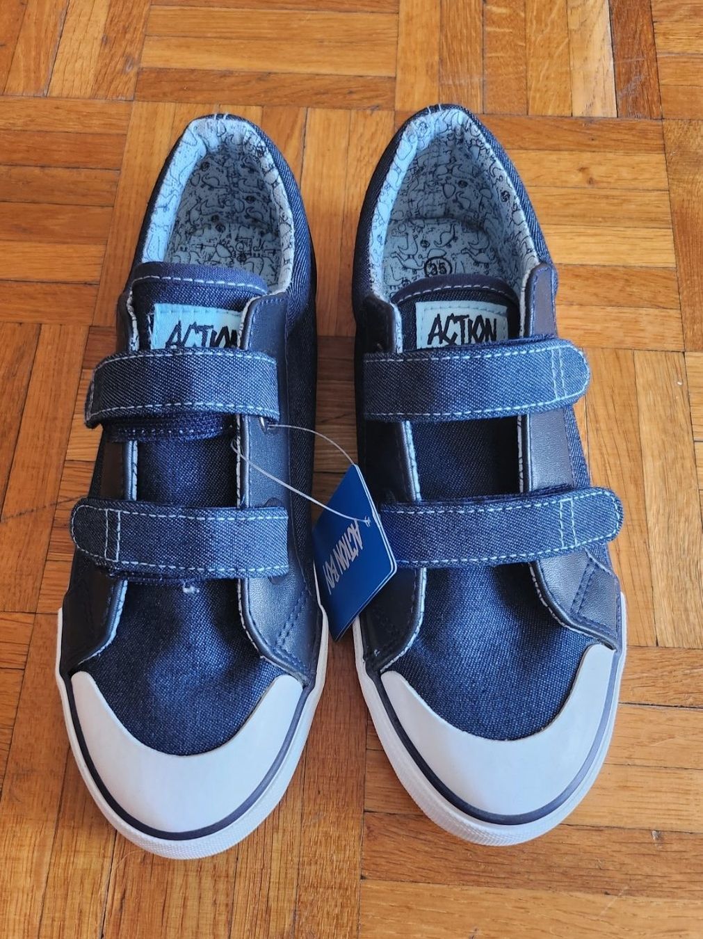 Scarpe per ragazzi: Chaussures basket en tissu 35 – Nuovo (secondo la descrizione) da Payerne venduto da fantasy124 1