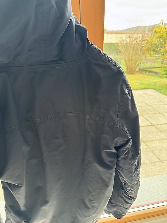 Napapijri Jacken: Napapijri Blu Navy (tg. M) – Neu (gemäss Beschreibung) aus Stabio von Mika_Lomazzi 3