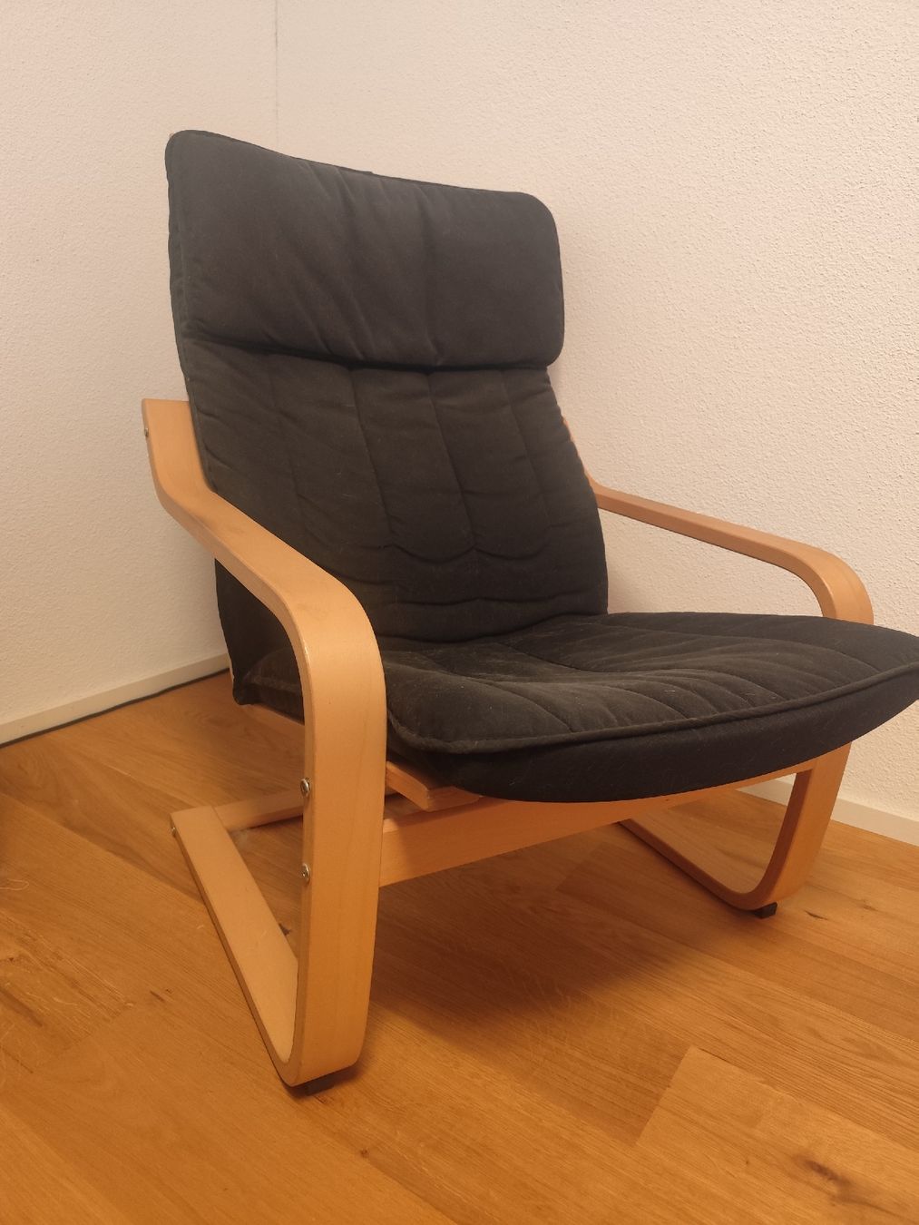 Ikea Poltrone: Ikea Sessel Poäng – Usato da Sulgen venduto da LukeRieti