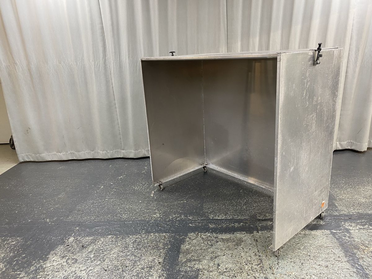 Eléments de bureau: Container, Sichtschutz, Ablagefläche – D'occasion à Hägglingen par Karin0802 2