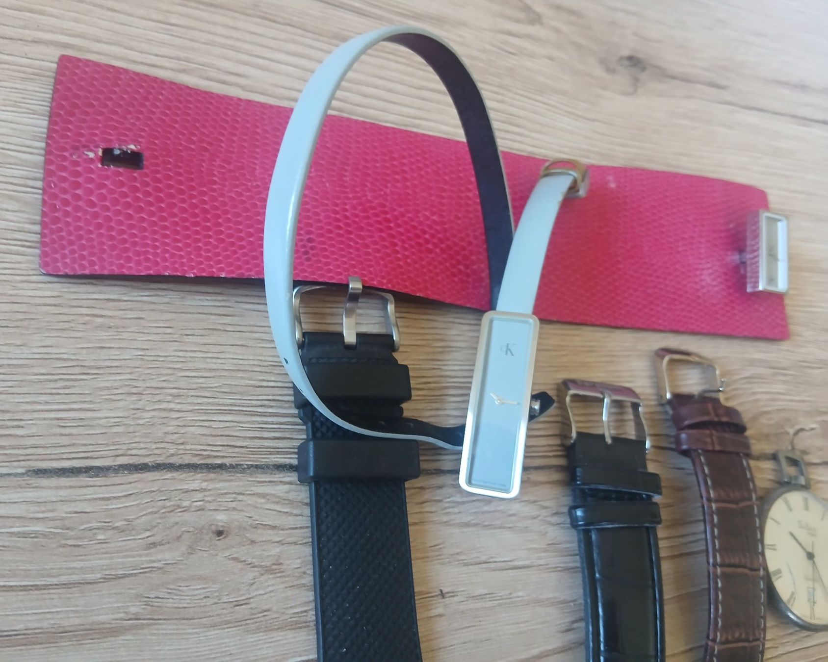 Casio Montres: Lot Uhren 2xCasio,2xCK,Swatch Automatic,K&Bros Chrono, – Défectueux à Murten par Elyanis 4