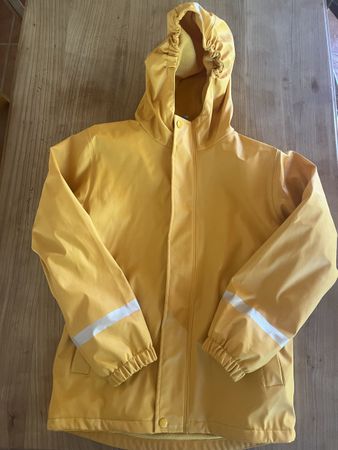 Gefütterte Regenjacke Grösse 134/140