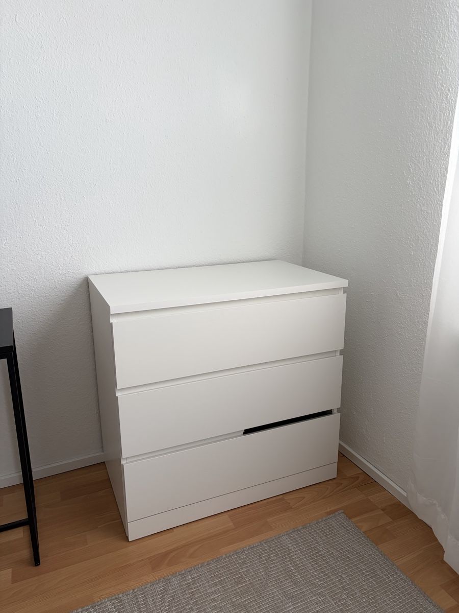 Cassettiere: IKEA Malm Kommode weiss – Usato da Magden venduto da Raybs7