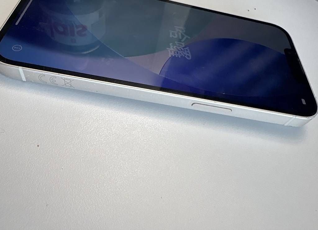 Portables: Apple iPhone 14 256GB – D'occasion à Bülach par rin_2ghw 3