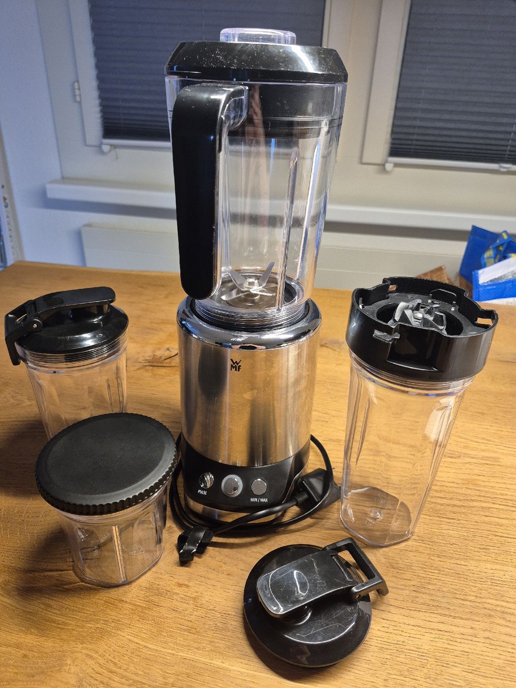 WMF Appareils de cuisine: WMF Multifunktionsmixer / Blender – D'occasion à Mettmenstetten par ele_z5fz 1