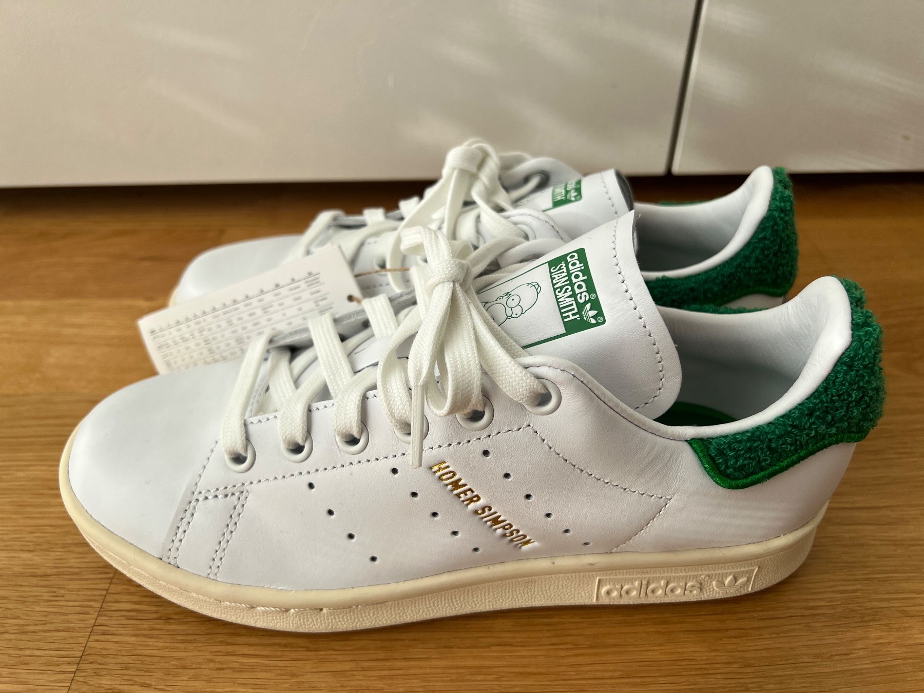 Adidas Scarpe da donna: Adidas Stan Smith Homer Simpson Limitiert – Nuovo e nell'imballaggio originale da Ehrendingen venduto da Nr.7 3