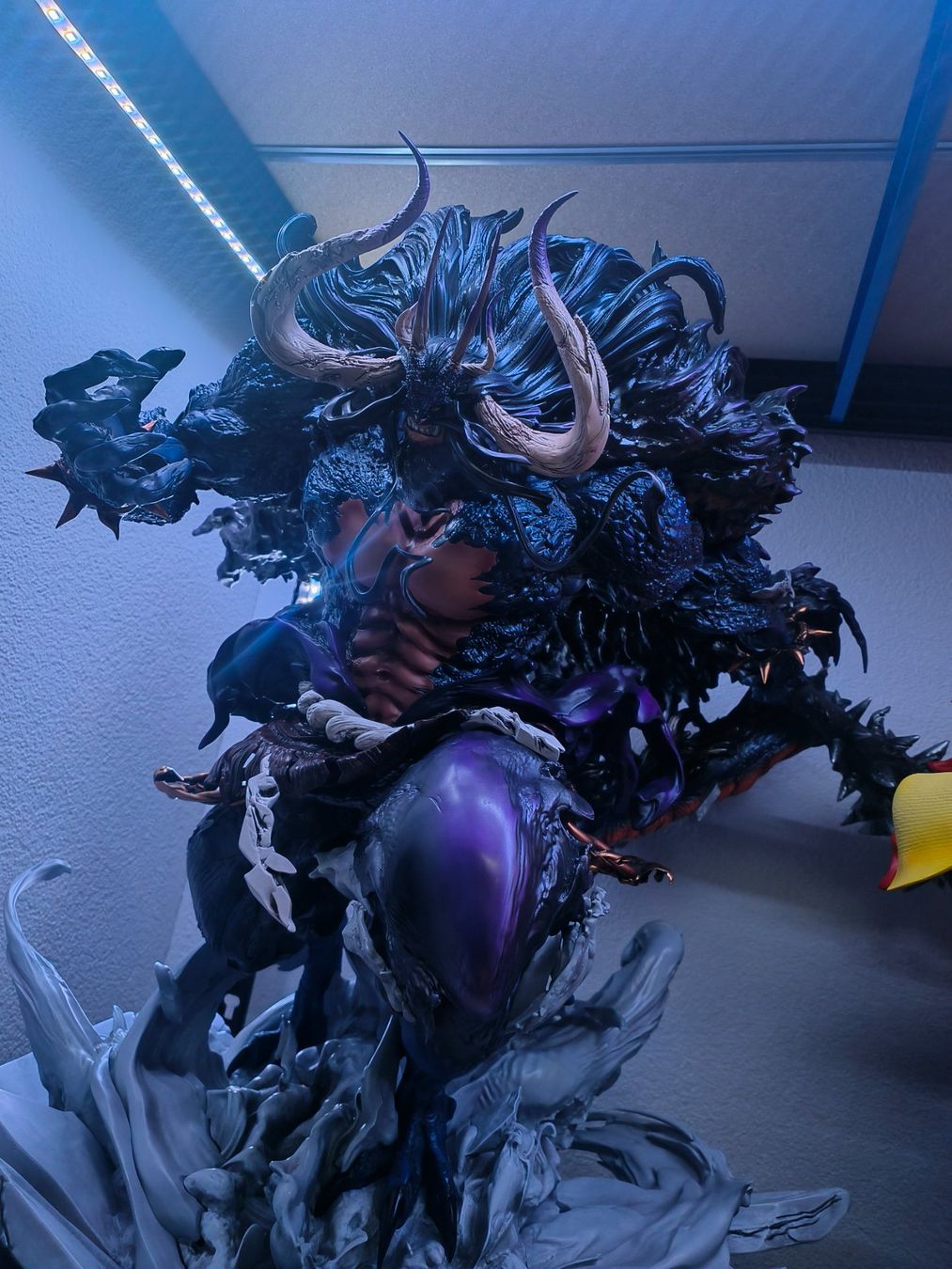 Statuette: One Piece Kaido – Usato da Niederrohrdorf venduto da elwey 3