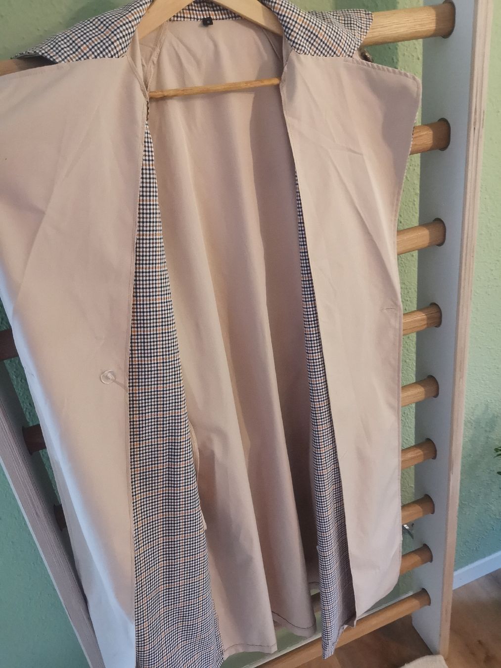Cappotti: Trench Coat – Usato da Winterthur venduto da eva_6qfq 4