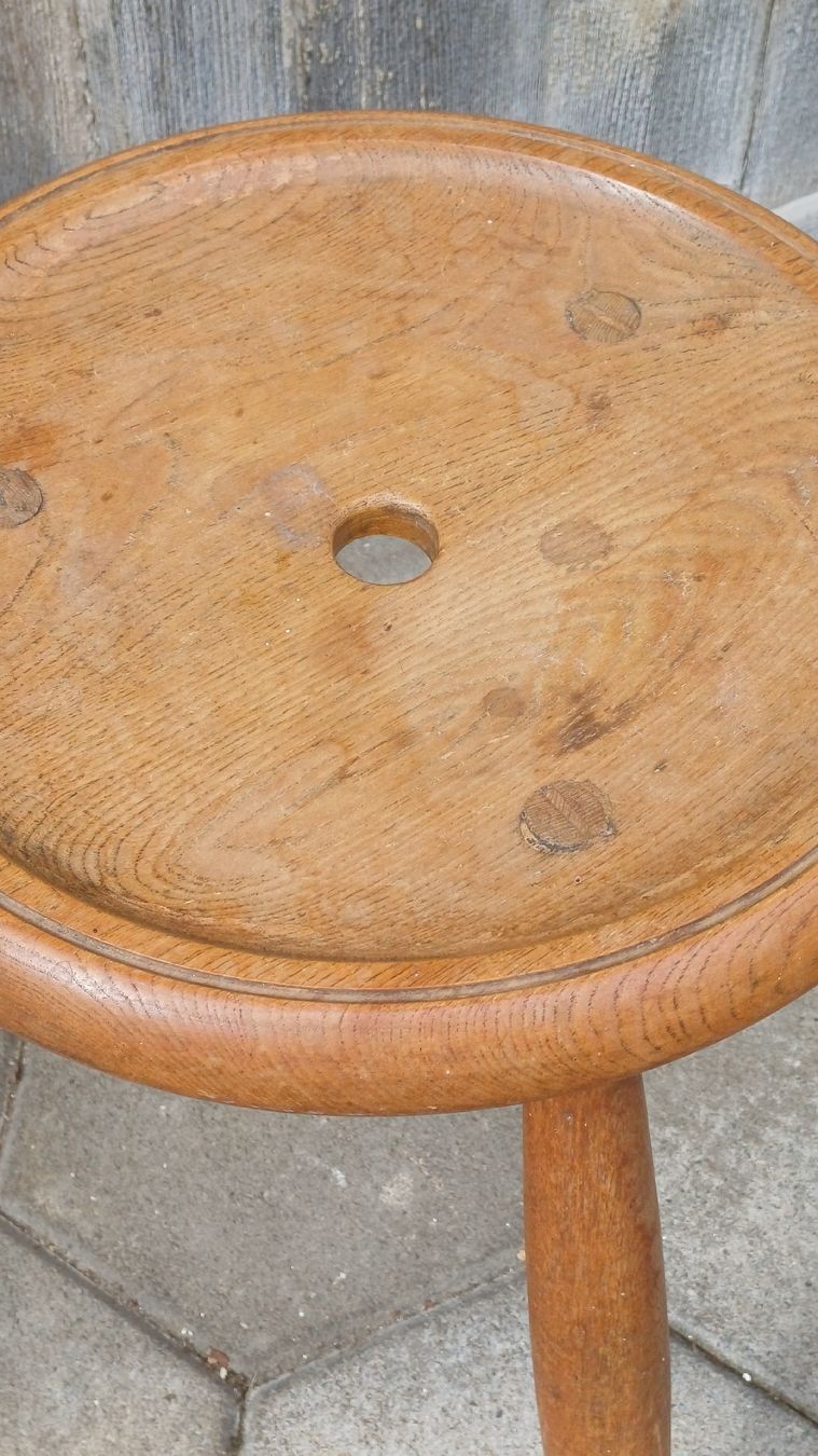 Sgabelli: Antiker Hocker – Usato da Flawil venduto da Pinkmalibu 5