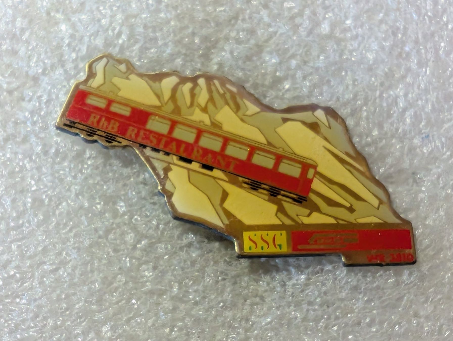Plaketten & Abzeichen: Ansteckpin 18: Eisenbahn SSG – Gebraucht aus Oppligen von Pin-Fall-Shop