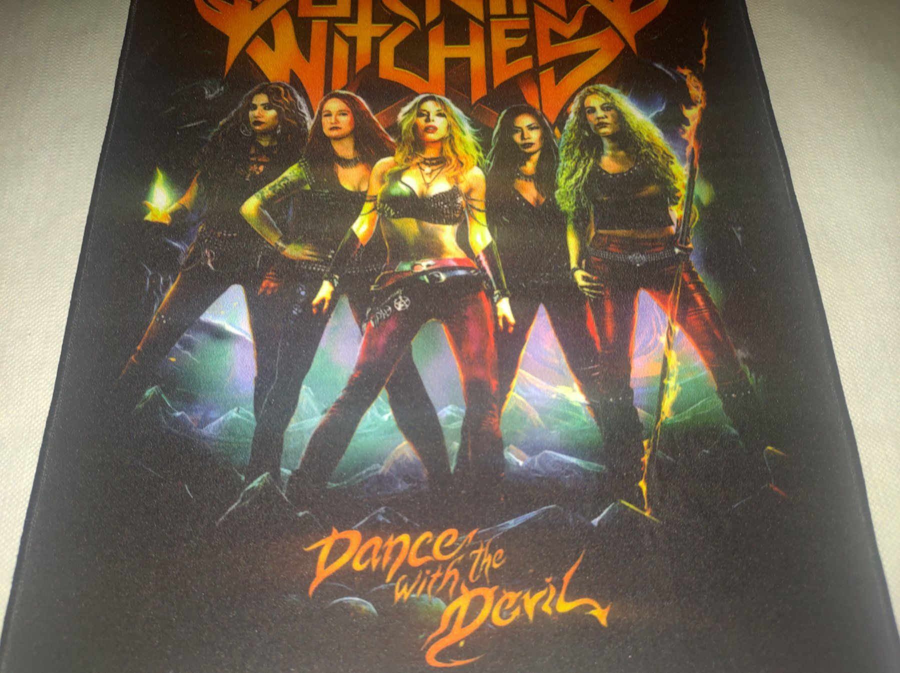Toppe: BURNING WITCHES BACKPATCH ** AUFNÄHER ** NEU ** – Nuovo (secondo la descrizione) da Lupfig venduto da Womewome 2
