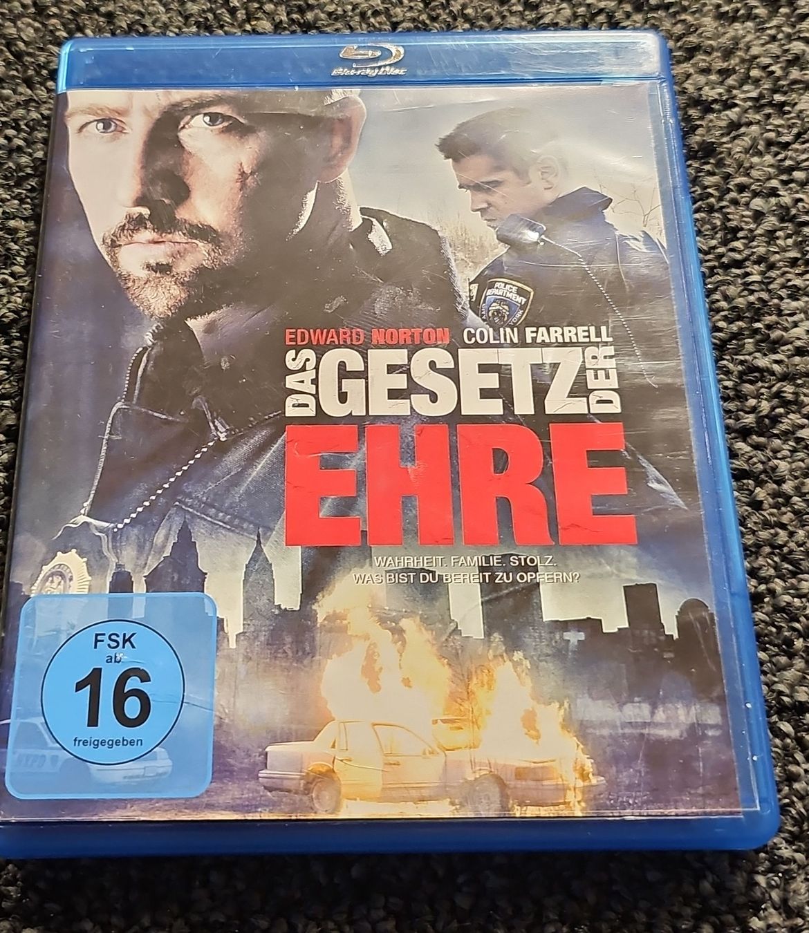Tous les DVDs: Das Gesetz der Ehre - Blu-ray  – D'occasion à Ruswil par jan_bxl5