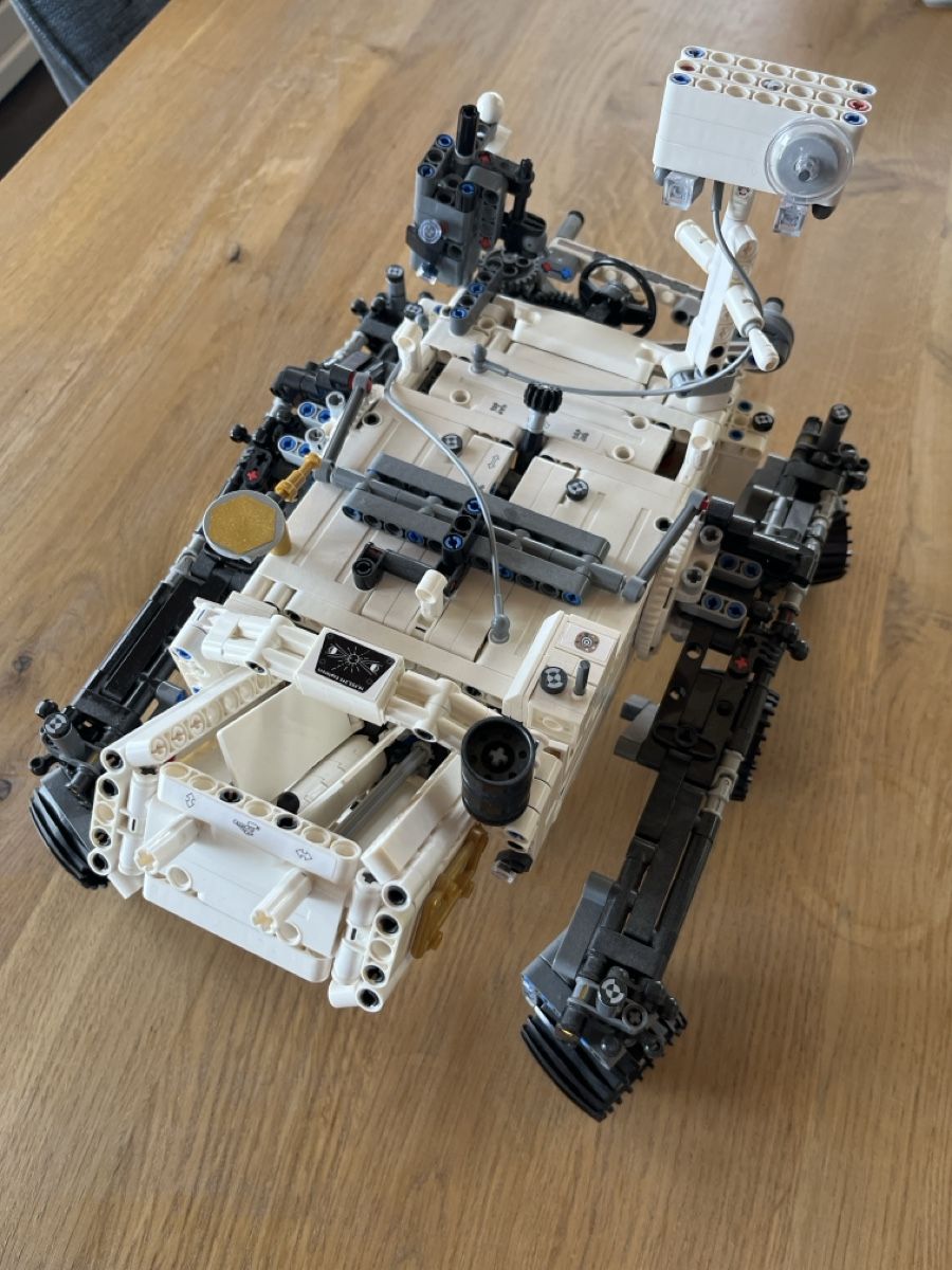 Lego Spielzeuge: LEGO Technic Mars Rover Perseverance Modell aufgebaut – Gebraucht aus Nuglar von yve_8zdn 2