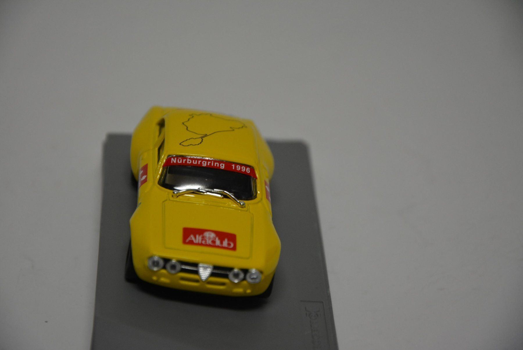 Alfa Romeo Modellini d'auto: Alfa Romeo Giulia GTA , ProgettoK  1:43 – Nuovo e nell'imballaggio originale da Goldach venduto da Feivel9 3