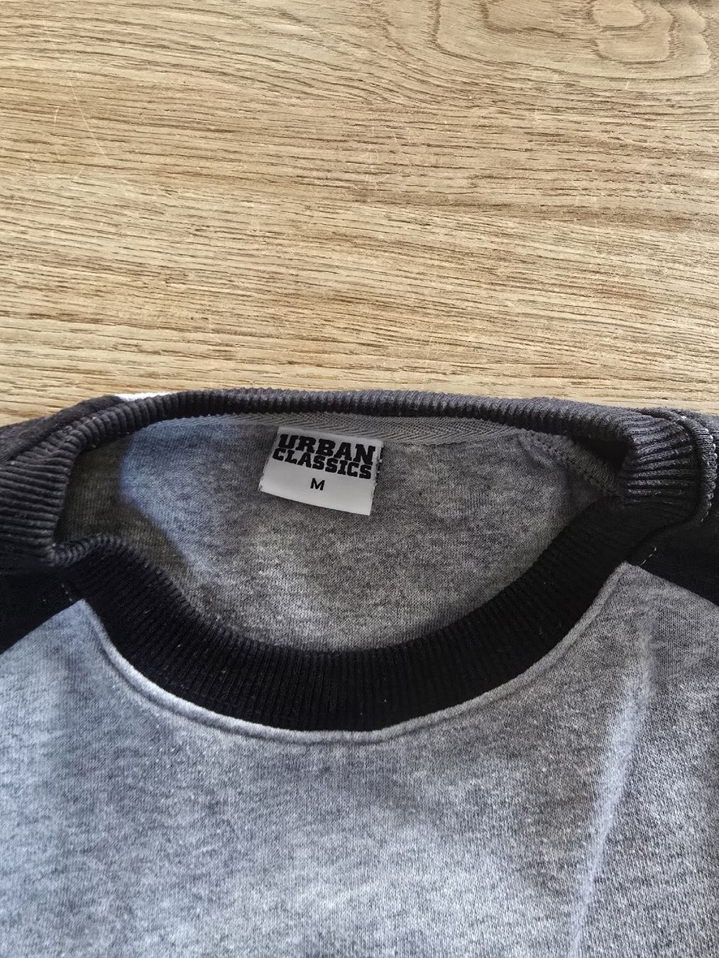 Pullover & Sweatshirts: Pullover Gr.M, Urban classic – Gebraucht aus Morschach von Monikawi 1